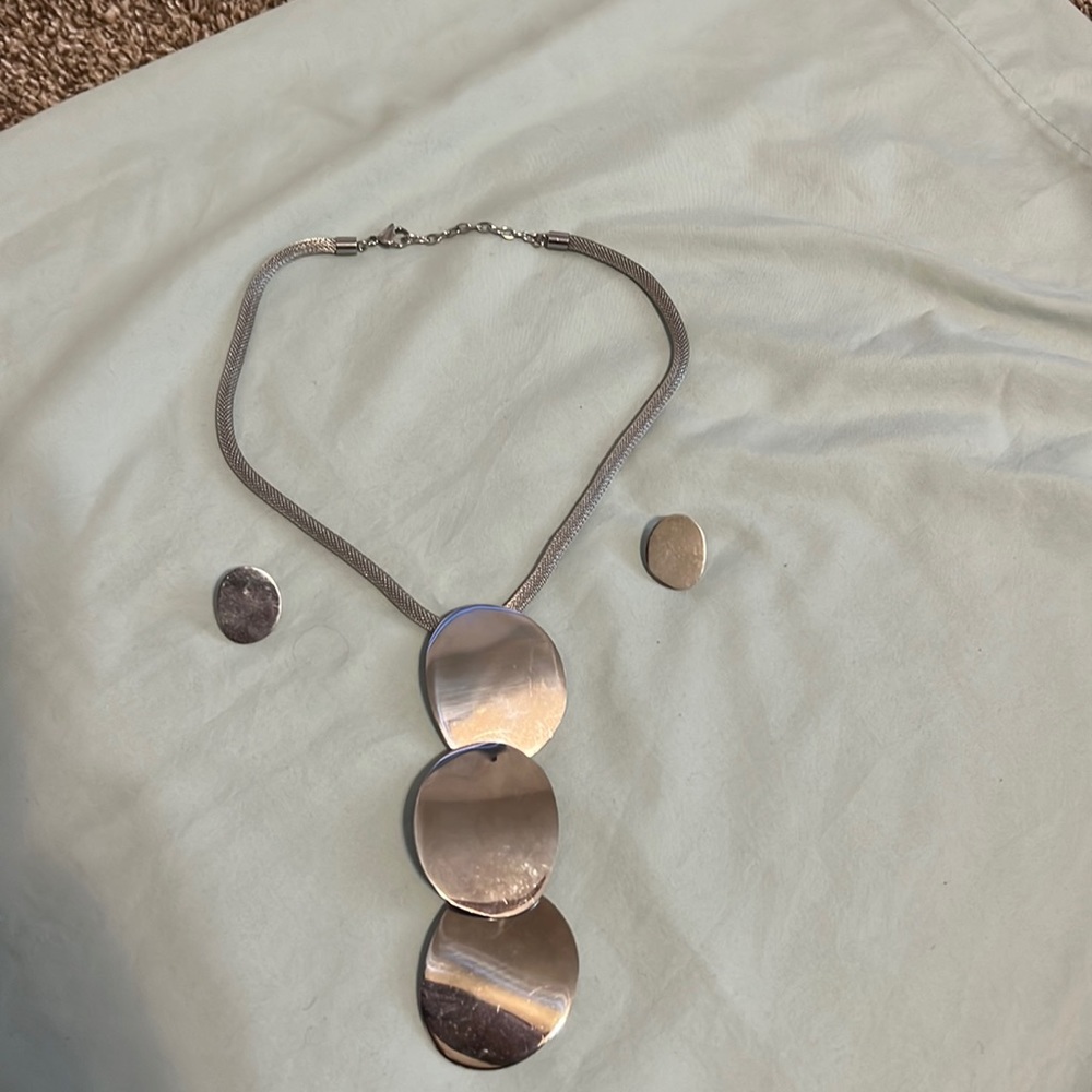 EDFORCE stainless steel necklace/earrings set